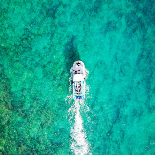 Relaxation in Malolo Lailai Island for two