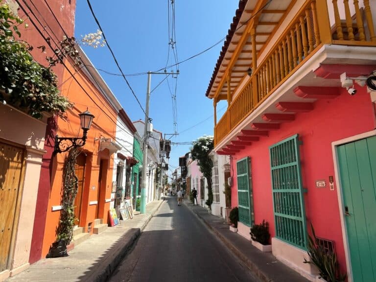 Des Andes aux eaux turquoise Couleurs et contrastes de la Colombie !