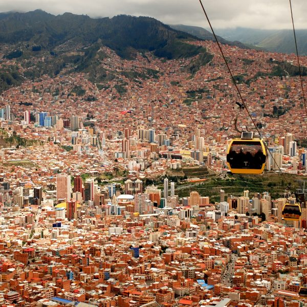 Téléphérique au-dessus de La Paz, Bolivie