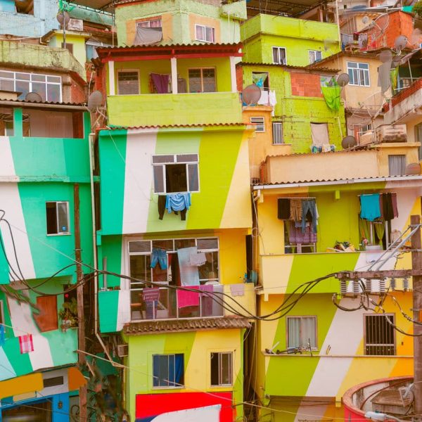 Maisons colorées du quartier de Santa Marta, Rio de Janeiro, Brésil