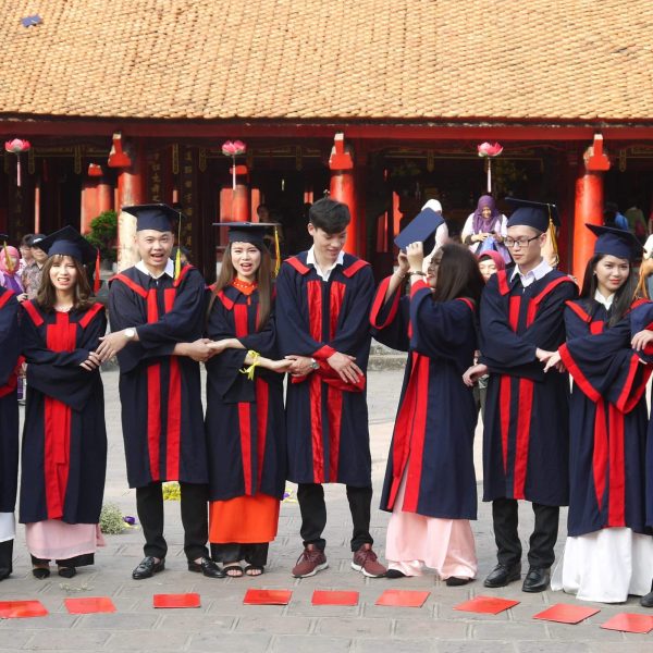 Nouveau diplômés au Temple de la Littérature, Hanoï, Vietnam